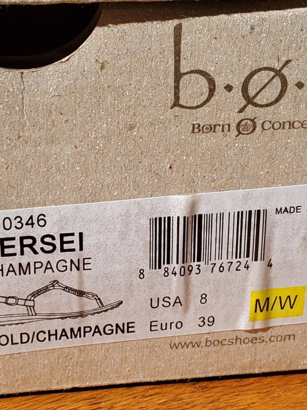 Champagne Gold Born Concept Cersei Thong Sandals, Size 8 - Picture 3 of 5
